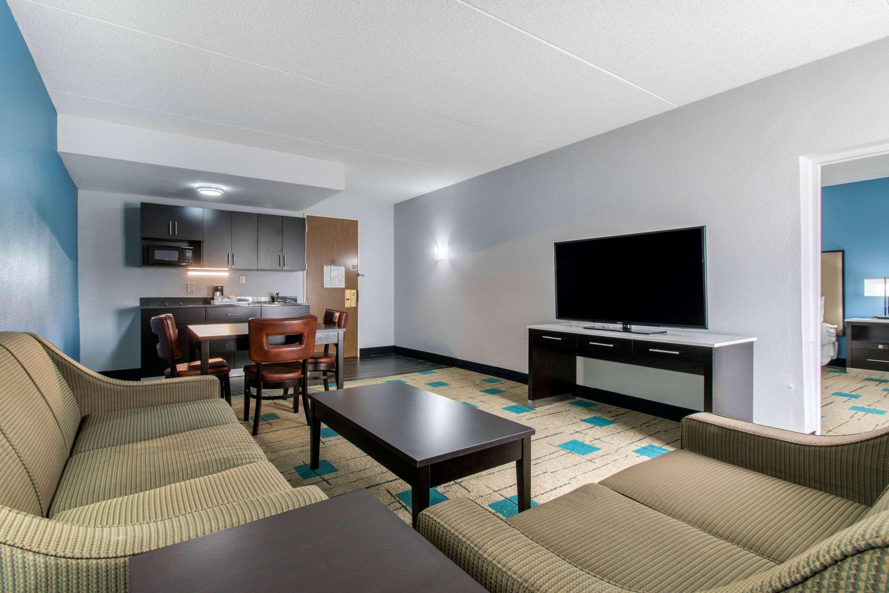 Hawthorn Extended Stay By Wyndham Chambersburg Exterior photo